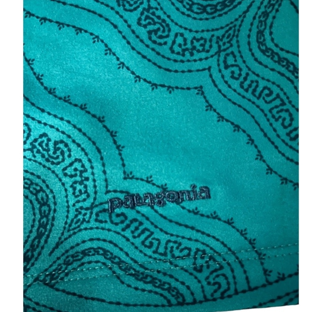 Patagonia Bandha teal with navy graphic design workout top - Picture 3 of 5